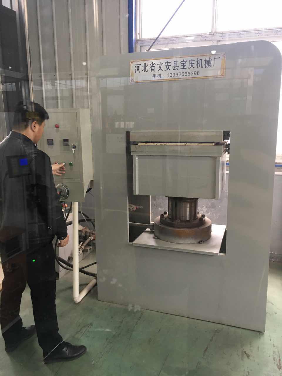 走進(jìn)五棵松集團(tuán)產(chǎn)品實(shí)驗(yàn)室