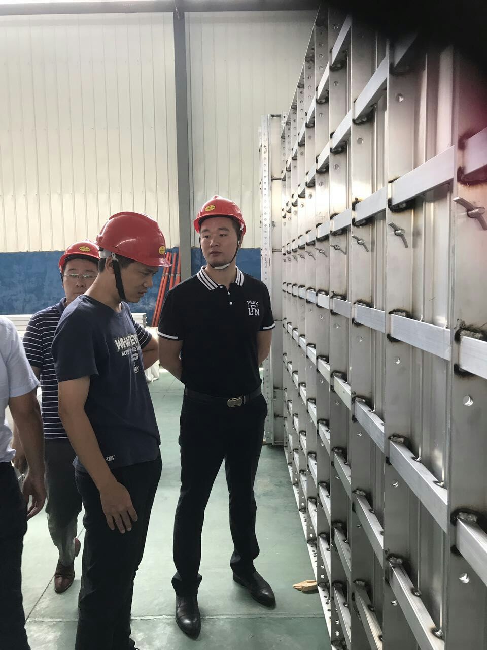 熱烈歡迎北京三建和融創(chuàng)中國來我公司考察