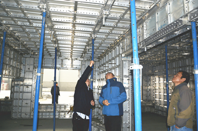 恭賀五棵松鋁模板順利通過世茂地產(chǎn)和北京韓建集團(tuán)有限公司出廠驗收！