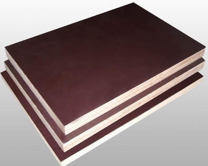 結(jié)合清水模板性能特點(diǎn)客觀(guān)判斷工程環(huán)境適用性